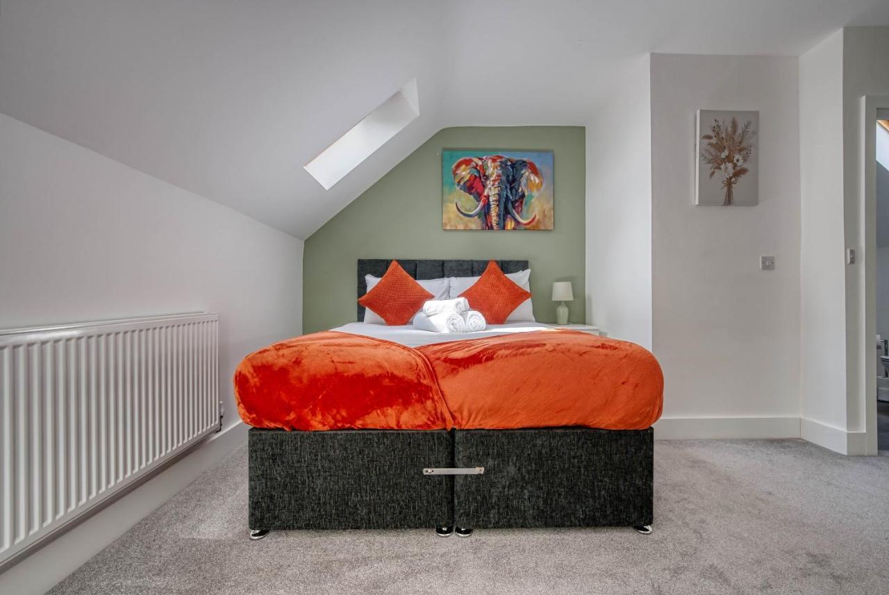 Luxurious Birmingham Home Private Parking Wifi - Near To Nec And Qeh Exterior foto