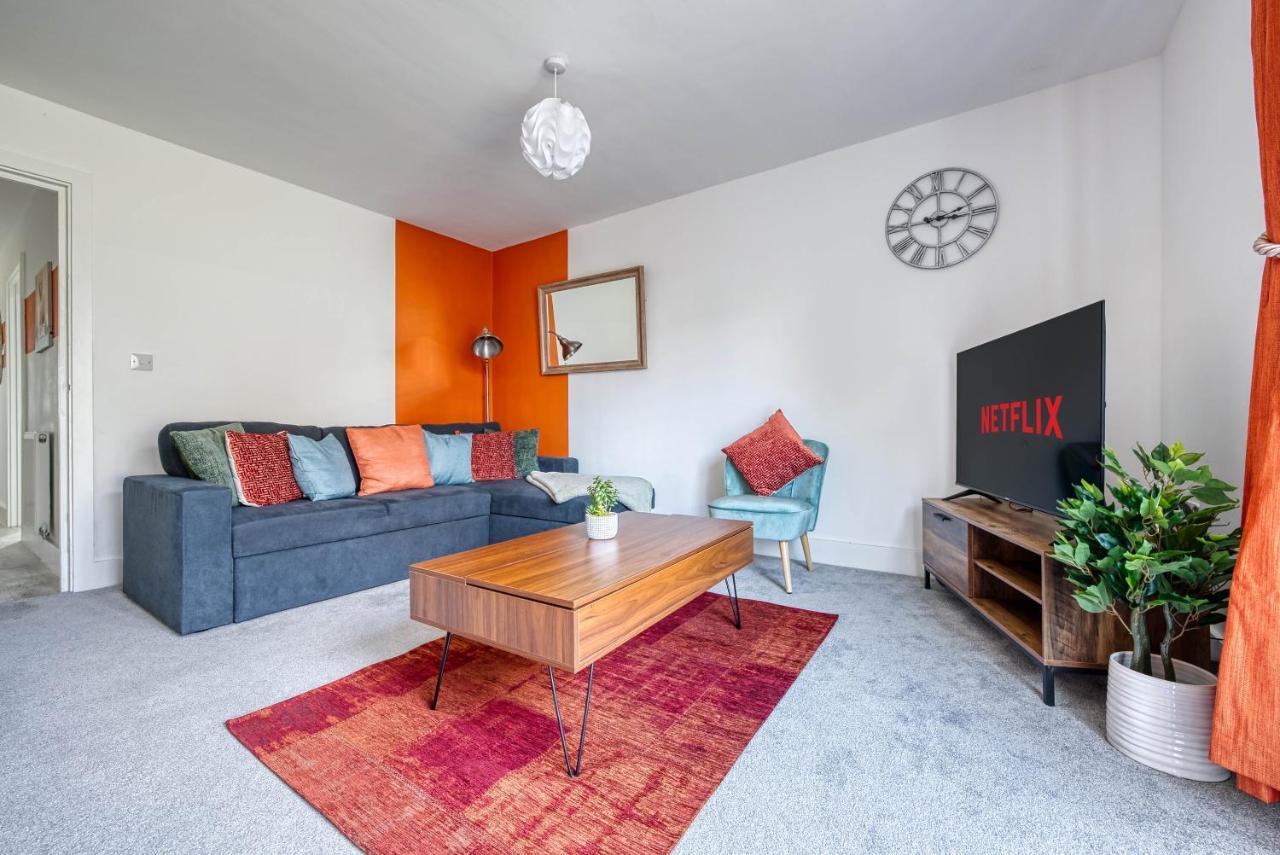 Luxurious Birmingham Home Private Parking Wifi - Near To Nec And Qeh Exterior foto